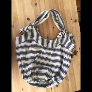 American Eagle Canvas bucket bag